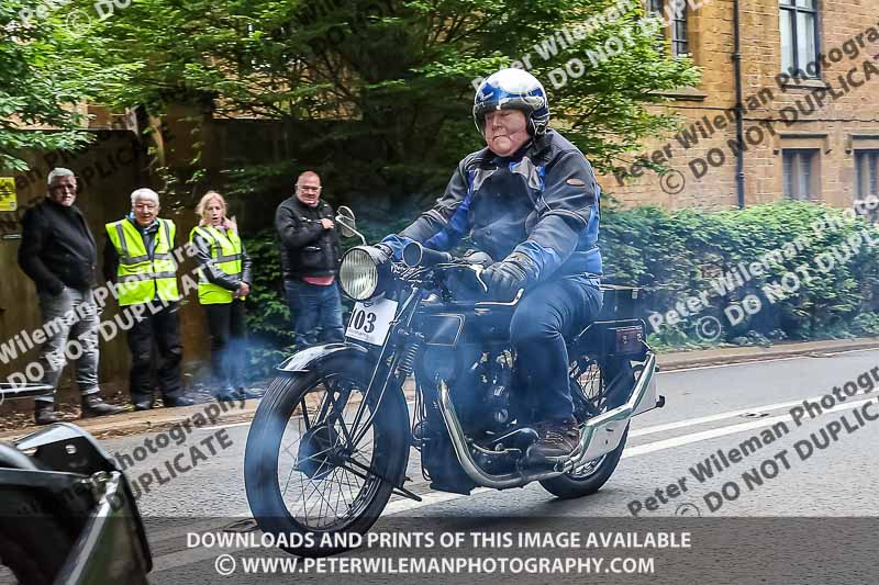 Vintage motorcycle club;eventdigitalimages;no limits trackdays;peter wileman photography;vintage motocycles;vmcc banbury run photographs